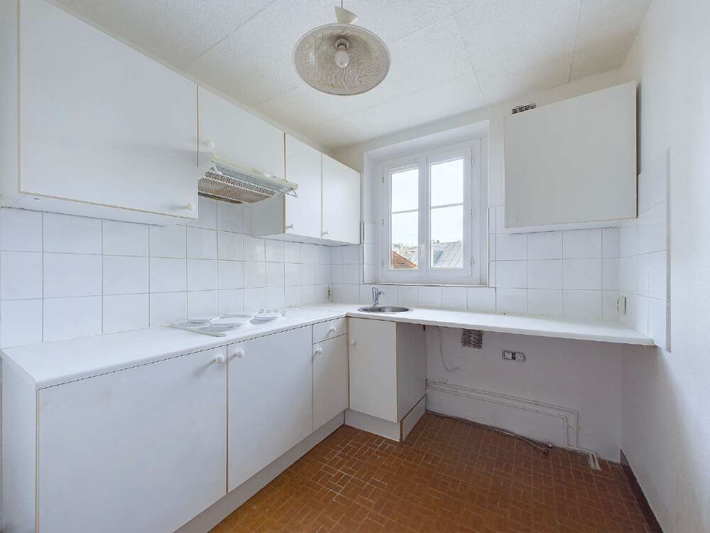 Vente Appartement À Vendre : Appartement Lumineux 3 Pièces à Rueil-Malmaison avec Parking Privatif Rueil malmaison
