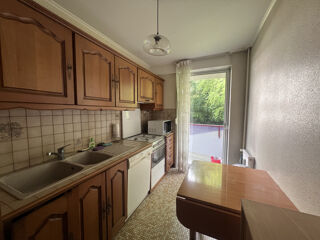  Appartement à louer 4 pièces 64 m²