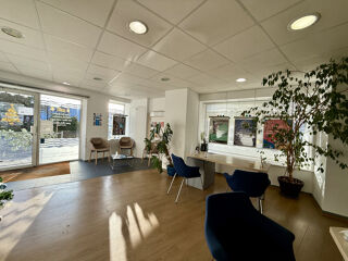  Immeuble � vendre 210 m�