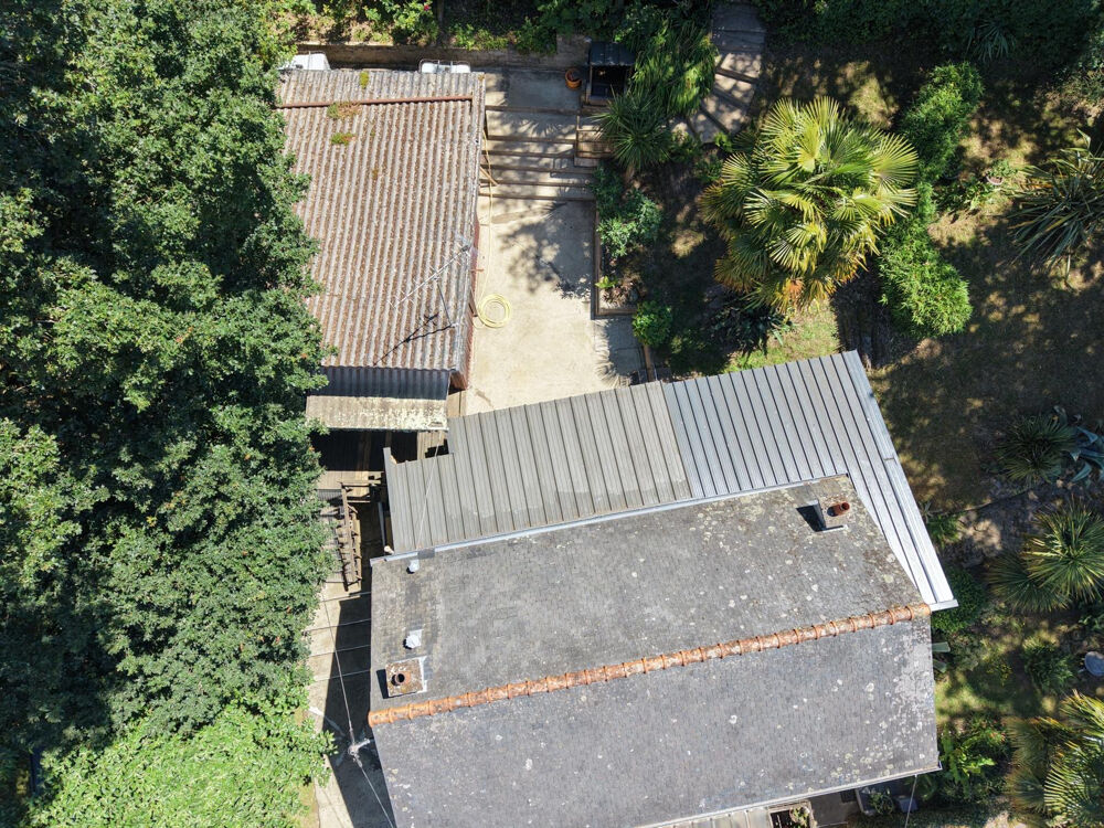 ensemble immobilier : maison rénovée + chalet a rénover sur 1600 m2 terrain