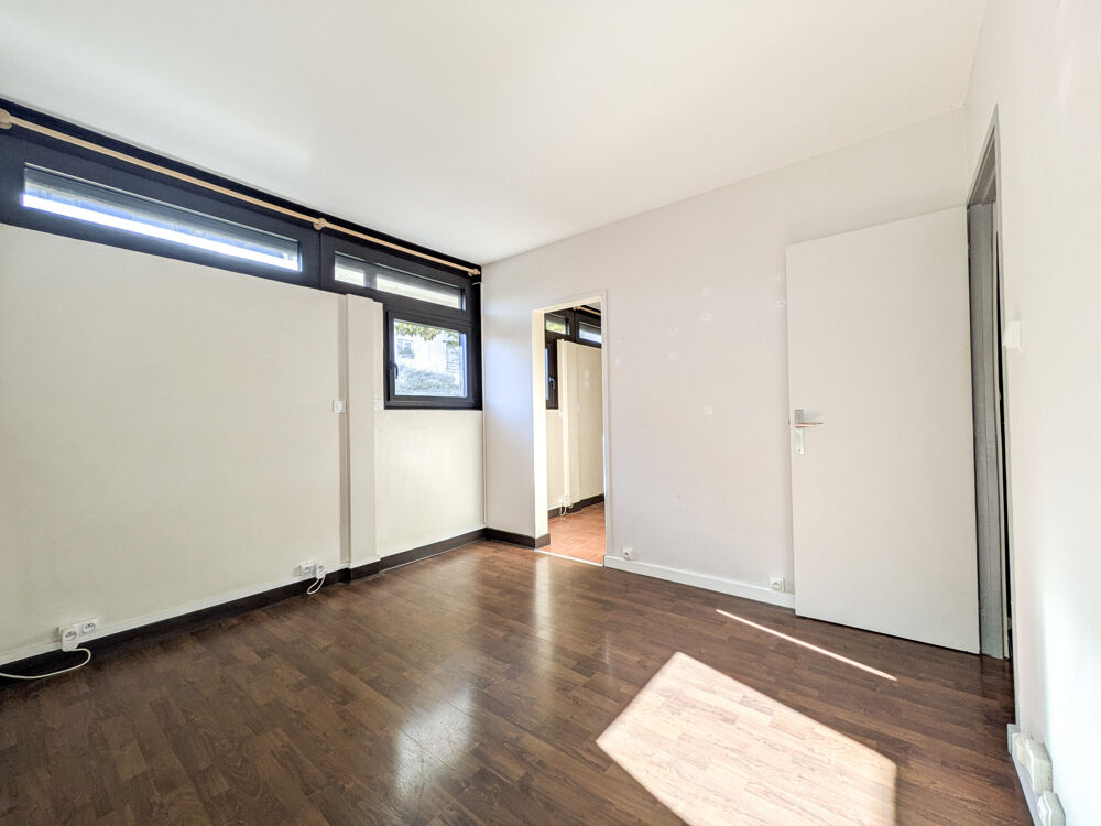 Vente Appartement NANTERRE MONT-VALERIEN   2 PIÈCES   PARKING + CAVE   PROCHE PUTEAUX / SURESNES Nanterre