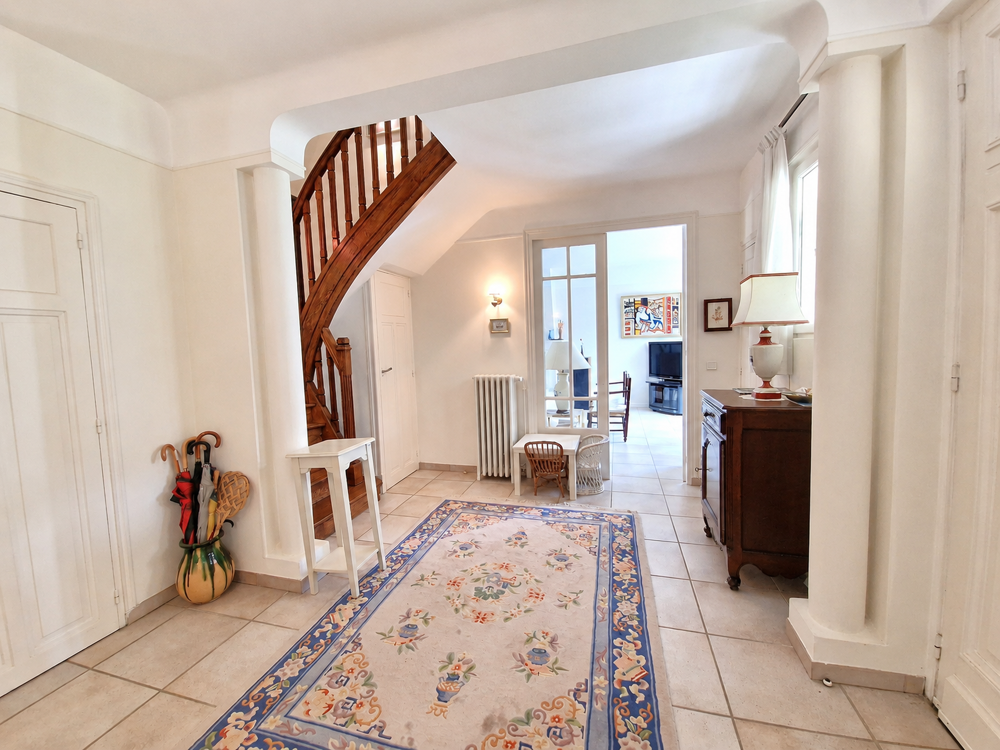 Maison familiale unique à Bois-d'Arcy