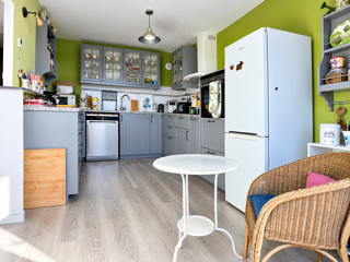  Appartement à vendre 4 pièces 84 m²