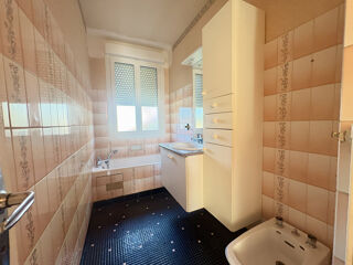 Vente Maison Maison Type 6 4 chambres et sous-sol complet  Chartres-de-Bretagne Chartres de bretagne
