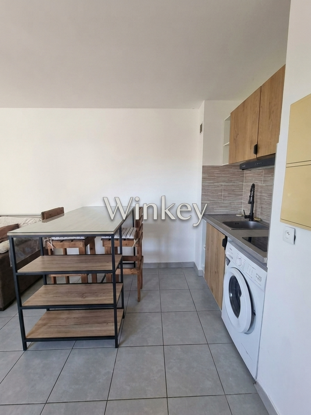 Appartement T1 Bis + Jardin et place de parking