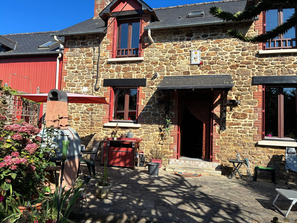 Charmante longère de 136 m2 sur 503 m2 de terrain à PLEURTUIT