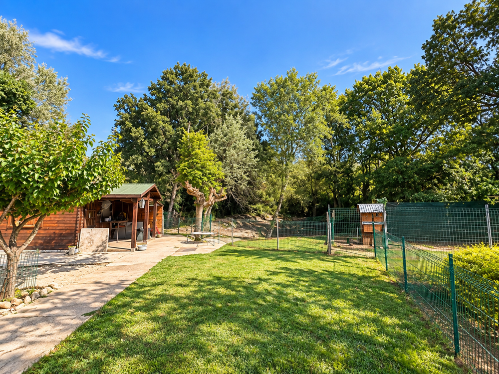 vente Maison - 5 pièce(s) - 170 m² Suze-la-Rousse (26790)