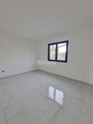 Vente Maison Maison Neuve F4 + Studio indépendant Saint Benoit St benoit