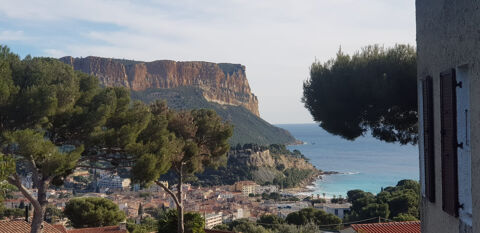   Appartement Cassis avec vue mer Appartement - 4 pi�ce(s) - 82 m�