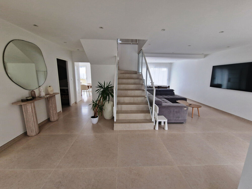 Vente Maison Maison récente de 2024 de 175 m2 - 5 chambres Vernouillet