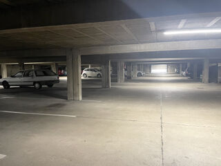  Parking / Garage  vendre 10 m