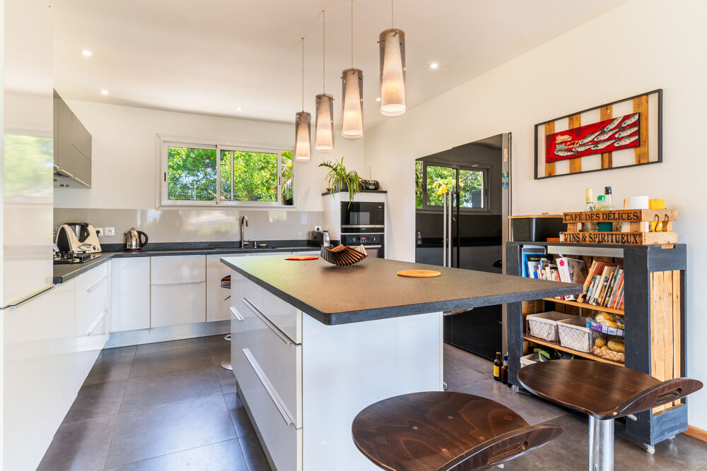 � vendre  Maison Saint-Gilles Les Bains (97434)