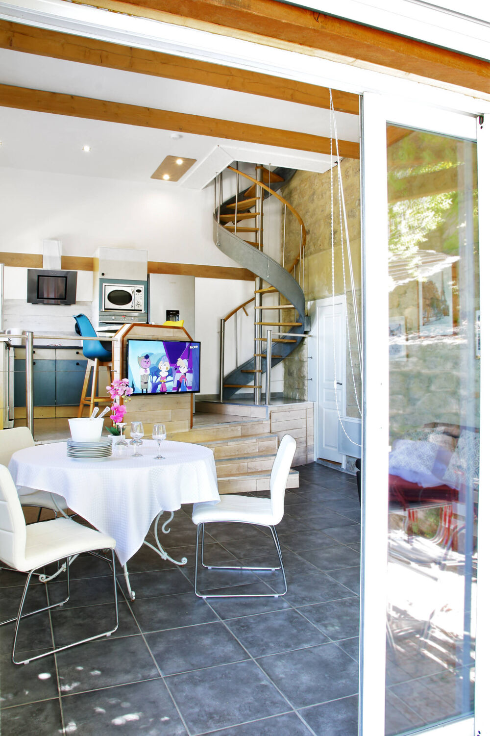 à vendre  Propriété/château La Garde-Adhémar (26700)