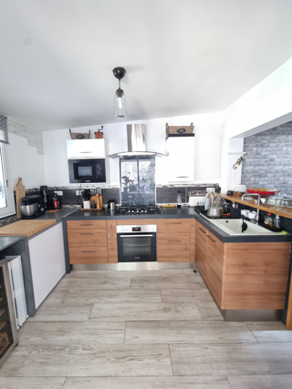  Maison à louer 4 pièces 90 m²