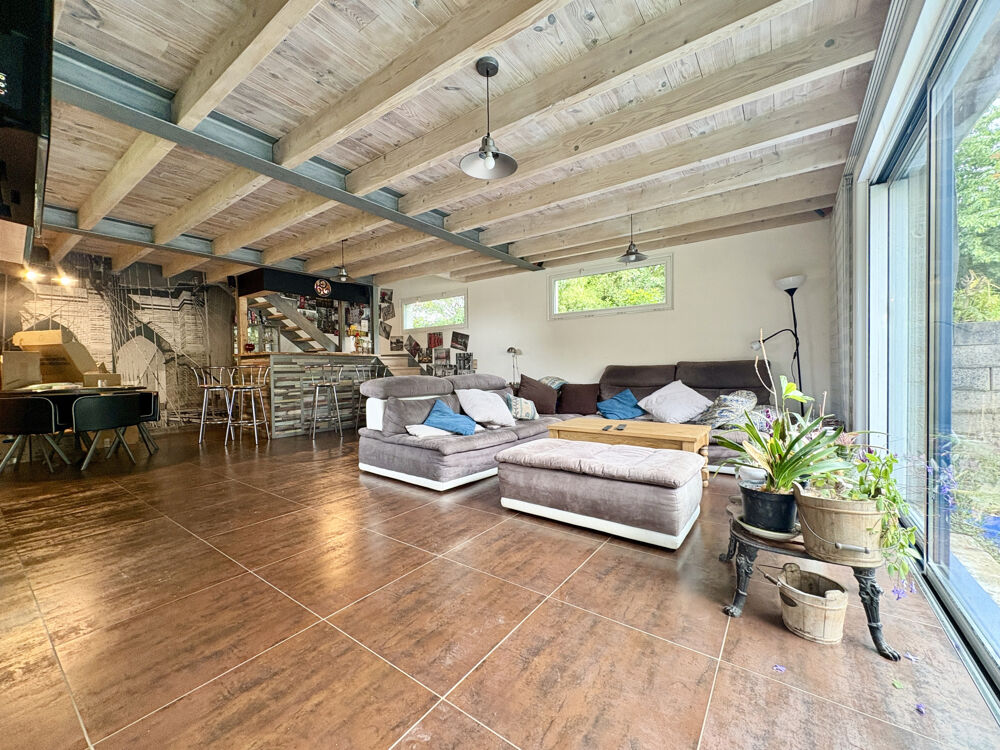 Maison atypique avec fort potentiel à Nouvoitou