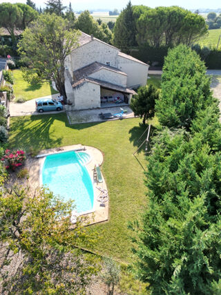  Maison � vendre 6 pi�ces 229 m�