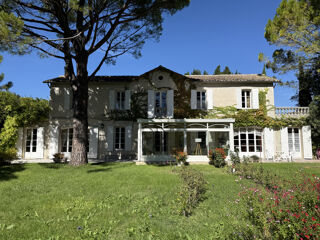  Proprit/chteau  vendre 8 pices 237 m