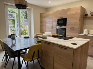  Maison � vendre 6 pi�ces 229 m�