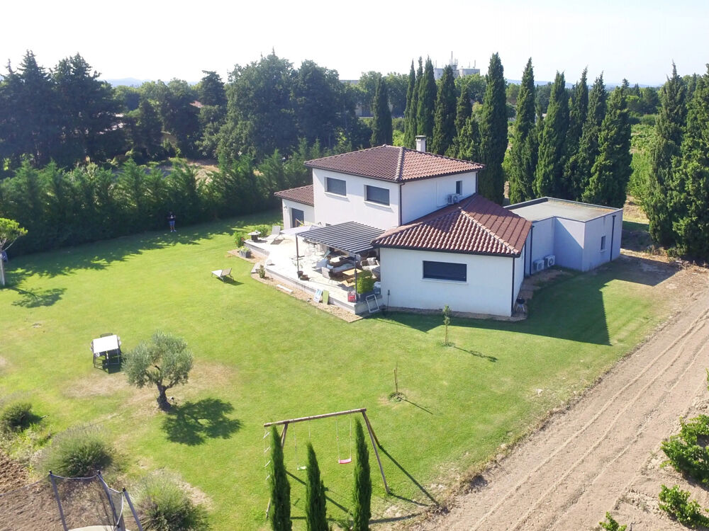 � vendre  Maison Sainte-C�cile-les-Vignes (84290)