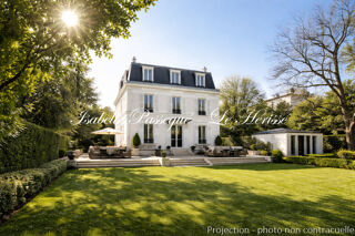  Remise / Grange � vendre 11 pi�ces 300 m�