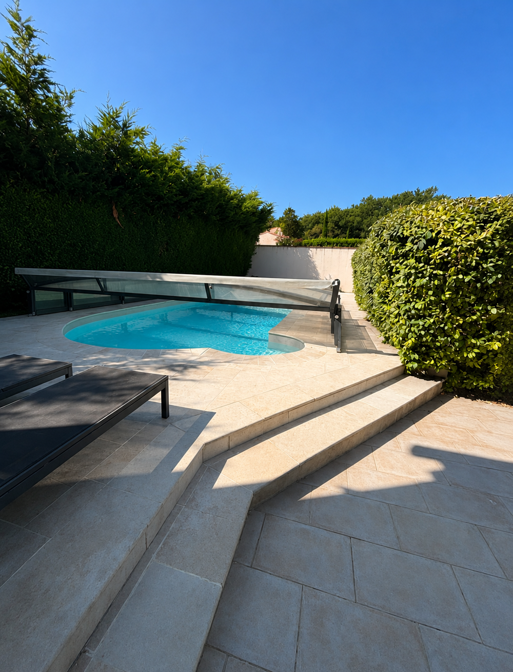 EXCLUSIVITÉ - SAINT PAUL TROIS CHATEAUX - MAISON 180 M2 HABITABLES - 5 CHAMBRES - PISCINE - GARAGE - TERRAIN 1