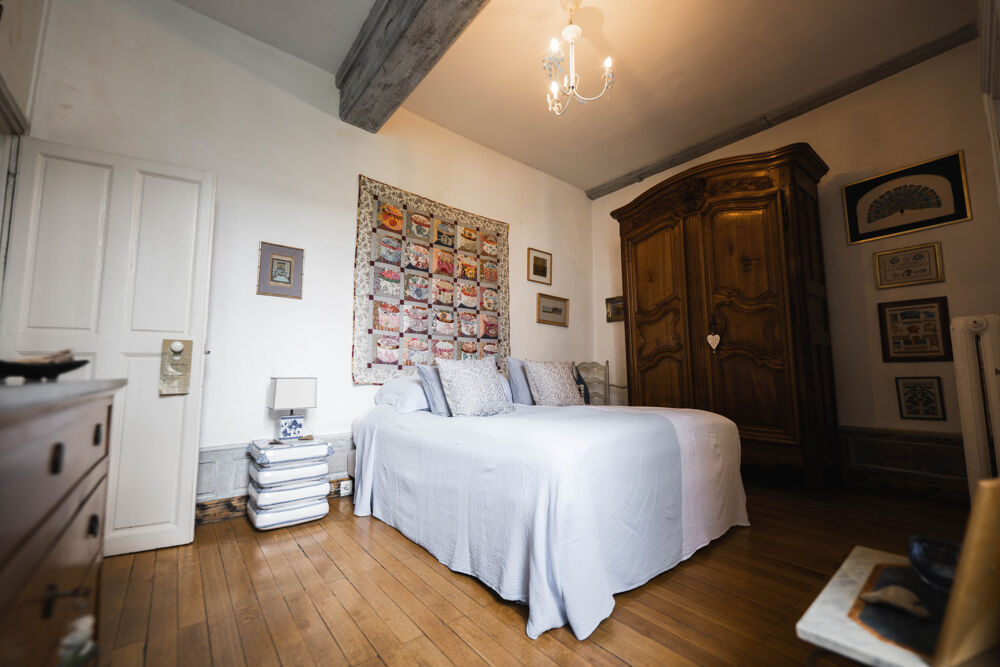 à vendre  Propriété/château Orléans (45000)