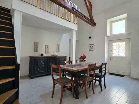   78520 - LIMAY - CENTRE VILLE - MAISON DE VILLE 140 M2 - 6 PIECES - 4 CHAMBRES - COUR - CAVES VOUT�ES Maison - 6 pi�ce(s) - 130 m�