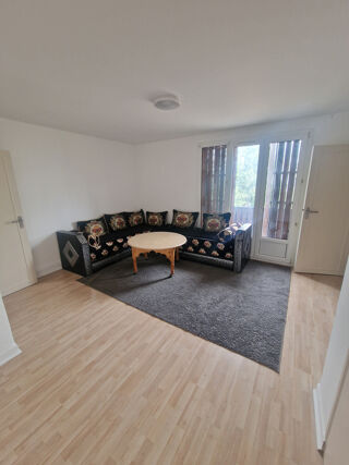  Appartement à louer 3 pièces 57 m²