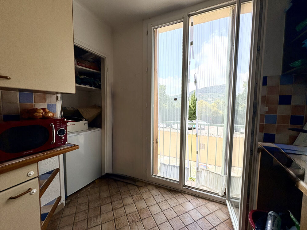 Appart T2 avec cave et loggias