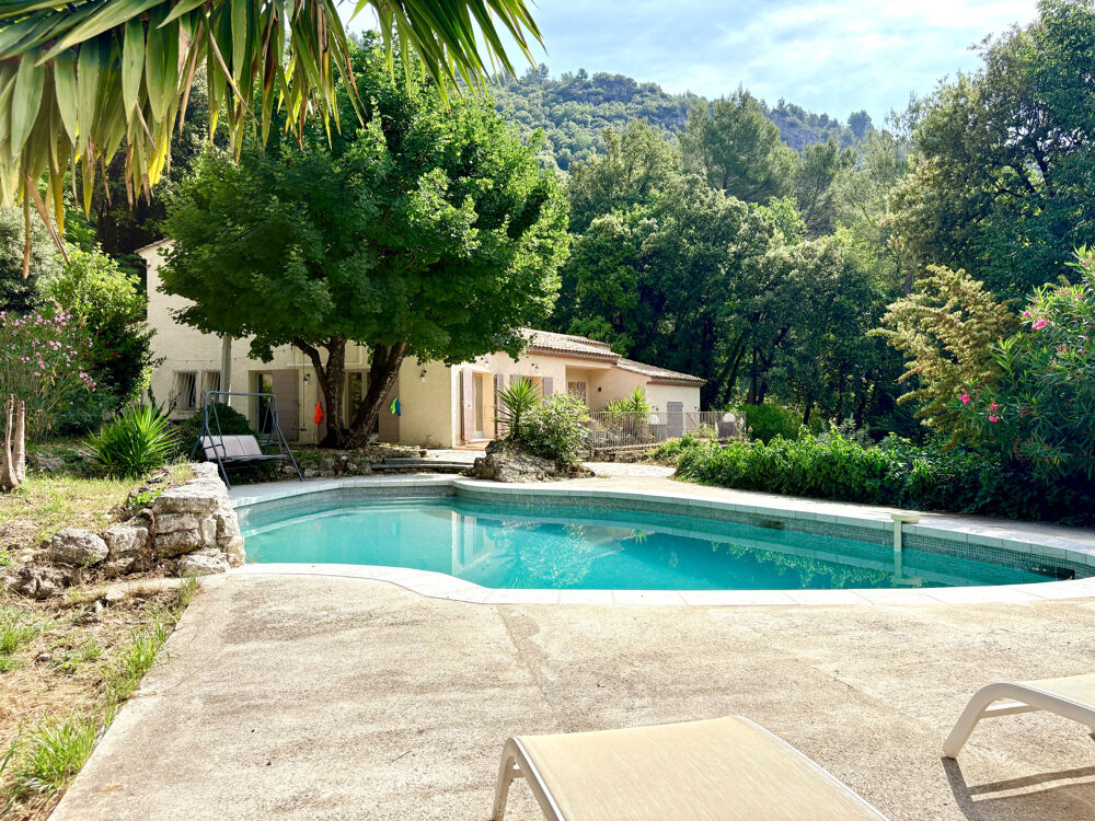 Maison 5 pièces 190 m² · à Tourrettes sur Loup · 190 m² · 995 000 €
