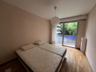  Appartement à louer 4 pièces 64 m²