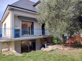  Maison � vendre 8 pi�ces 213 m�