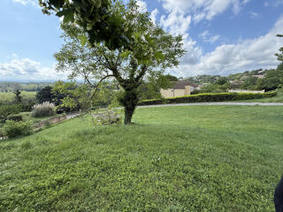  Terrain à vendre 842 m²