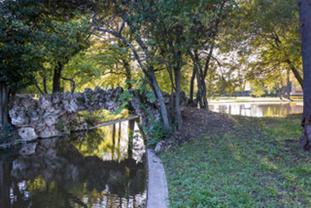 � vendre  Propri�t�/ch�teau Pierrelatte (26700)