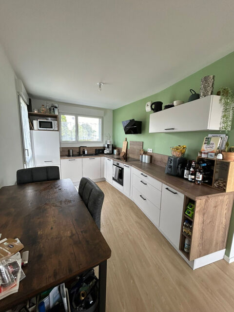   Appartement T3 r�cent - parking - balcon Appartement - 3 pi�ce(s) - 69 m�