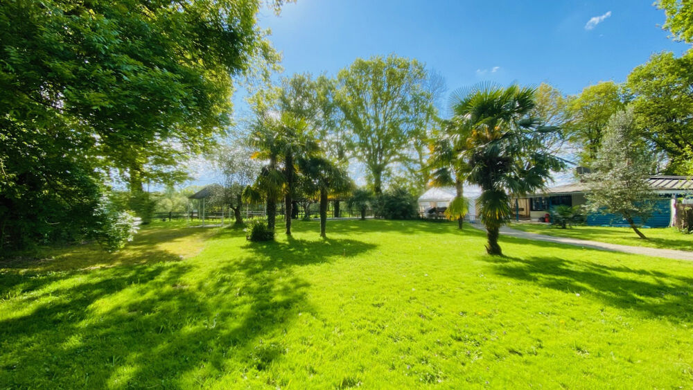   A VENDRE Paillote au bord de la vilaine - Clé en main - 