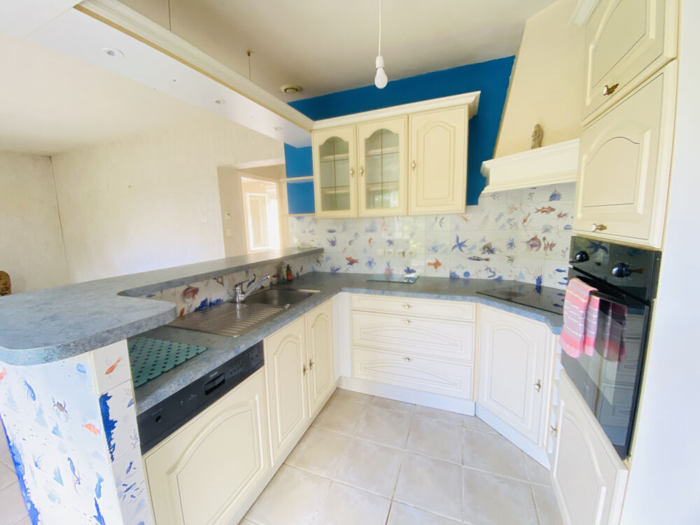 Vente Maison MAISON DE PLAIN-PIED 132 M2 - JARDIN CLOS - À PROXIMITÉ DU CENTRE DE LA GACILLY Sixt sur aff