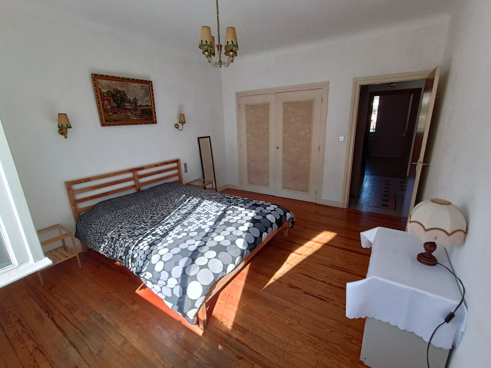 Vente Maison Maison familiale T7 6 chambres belles prestations, lumineuse et beaux volumes Clermont ferrand