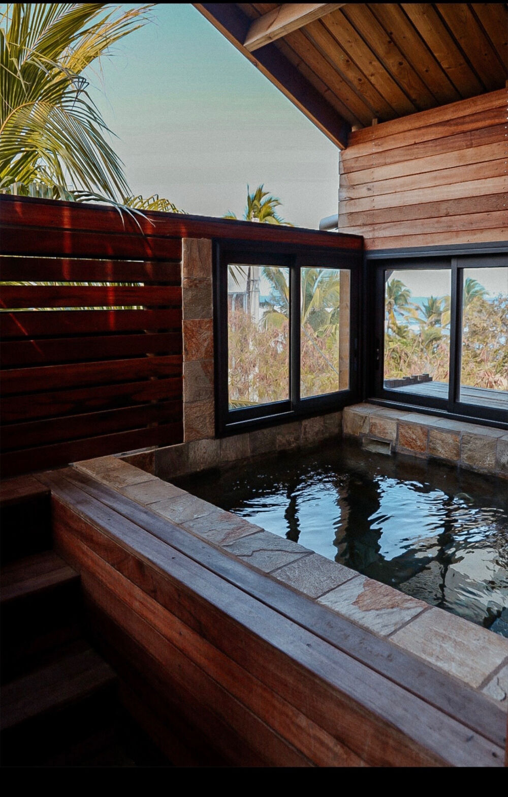 � vendre  Propri�t�/ch�teau Les Trois-Bassins (97426)