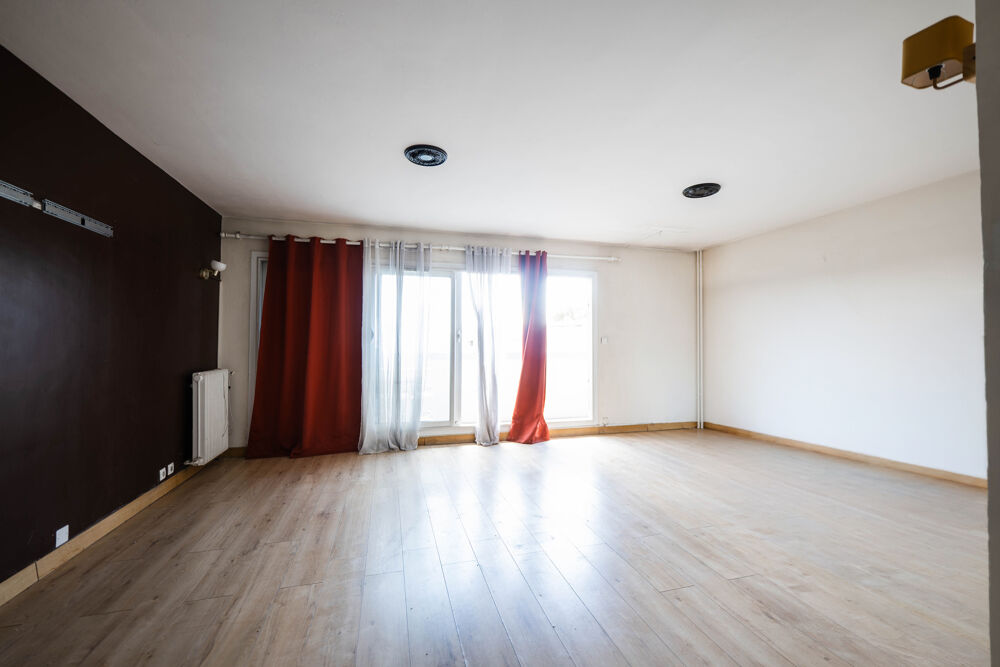 Vente Appartement Appartement lumnieux. Rafraichissement total à prévoir. Massy
