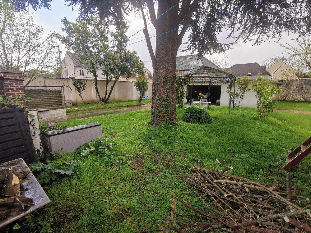 Vente Terrain Terrain à batir de 350 m2 centre ville proche école et commerces Villiers le bel
