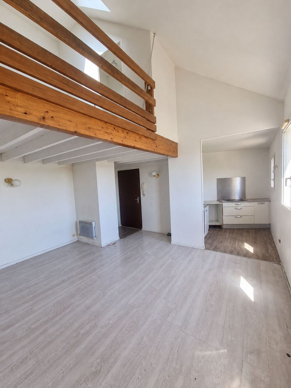DUPLEX de 43 m2 avec parking GARE À PIED