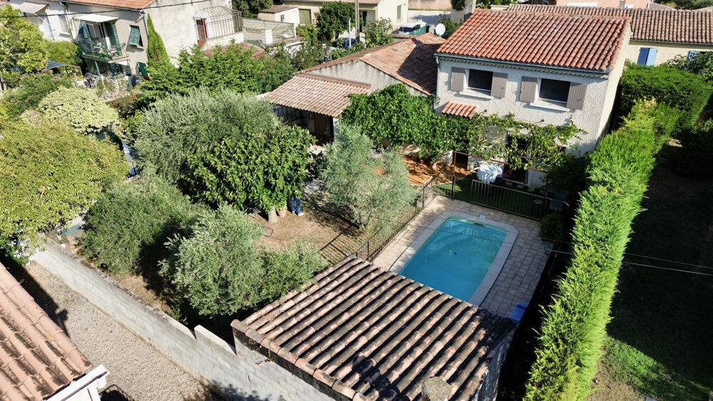 Belle maison 3 chambres avec piscine et cuisine dété