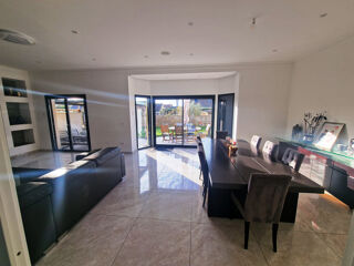  Maison � vendre 8 pi�ces 215 m�