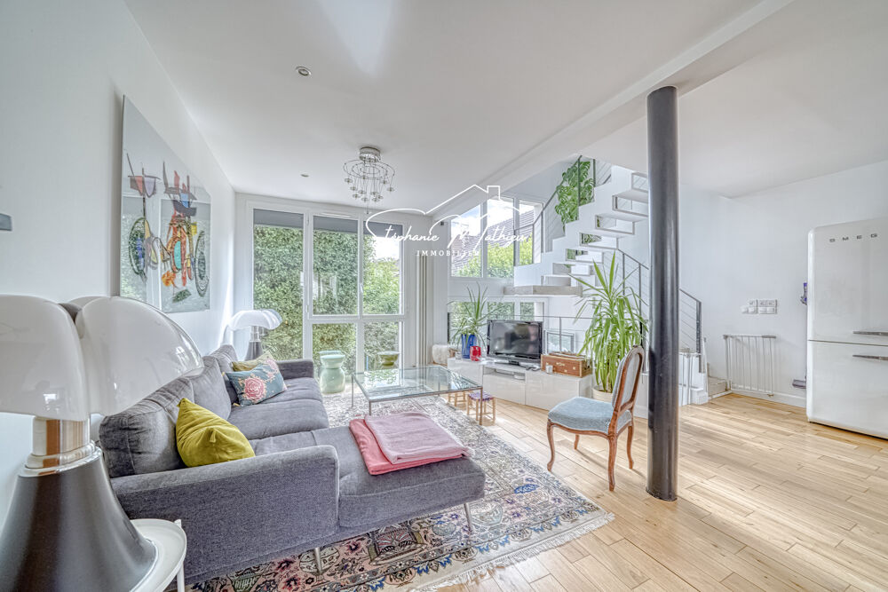 Vente Maison Rueil-Malmaison Triangle d'Or   Maison coup de cœur de 126 m2 avec terrasse & jardin Rueil malmaison
