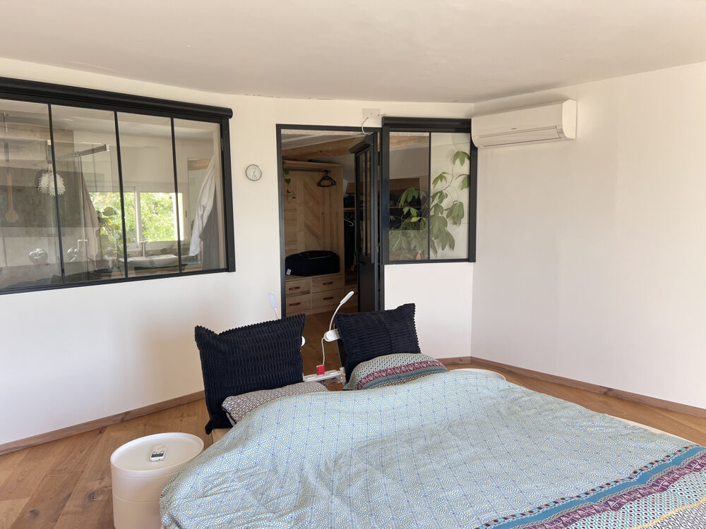 à vendre  Propriété/château La Garde-Adhémar (26700)