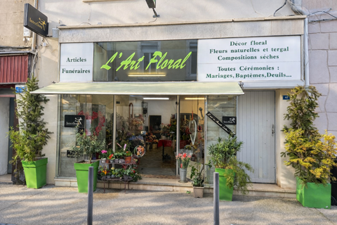   À vendre   Fonds de commerce fleuriste | Bourg-Saint-Andéol 
