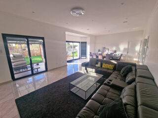  Maison � vendre 8 pi�ces 215 m�