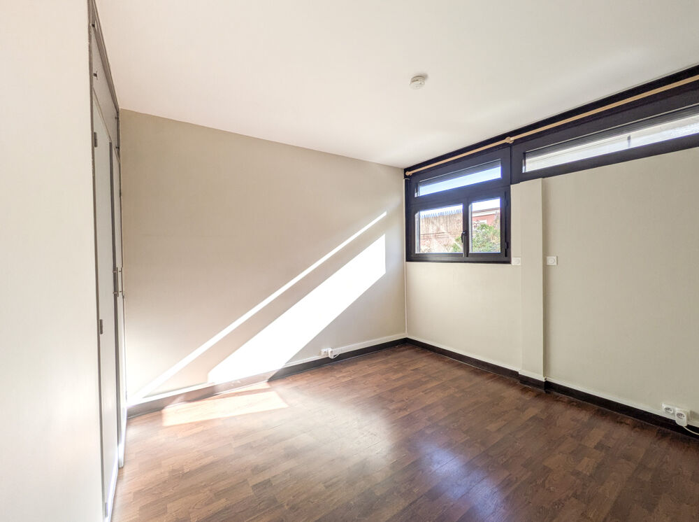 Vente Appartement NANTERRE MONT-VALERIEN   2 PIÈCES   PARKING + CAVE   PROCHE PUTEAUX / SURESNES Nanterre