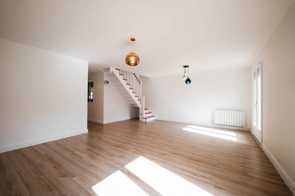 Vente Maison Serris (Val d'Europe / RER A) - Maison 120 m2 - 4 chambres - jardin/terrasse Serris
